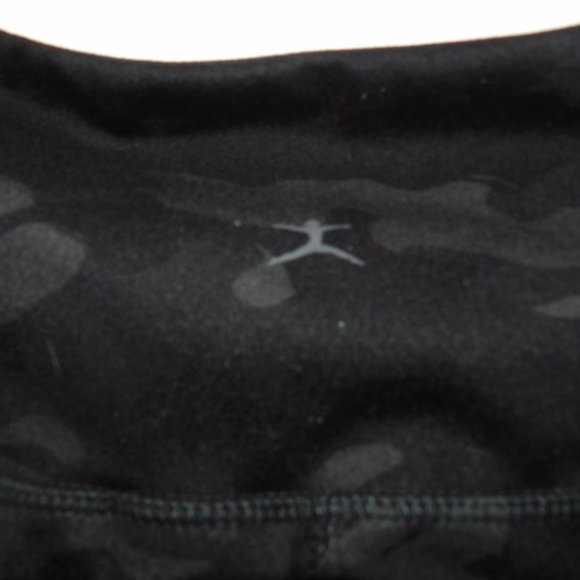 Danskin EUC Dark Camoflage Yoga Exercise Capri Pants Sz XL - Picture 6 of 8